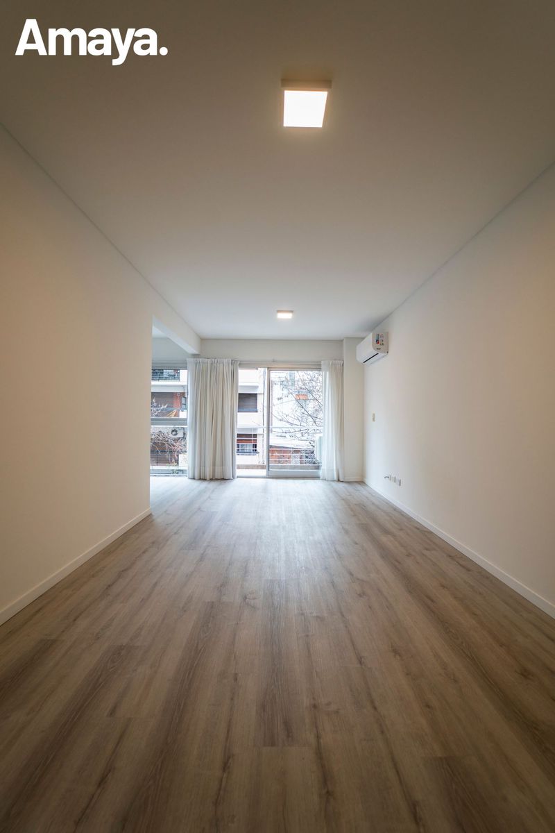 Alquiler tradicional | Monoambiente con balcón | $700.000 + gastos | 38m² | Paraguay 3000