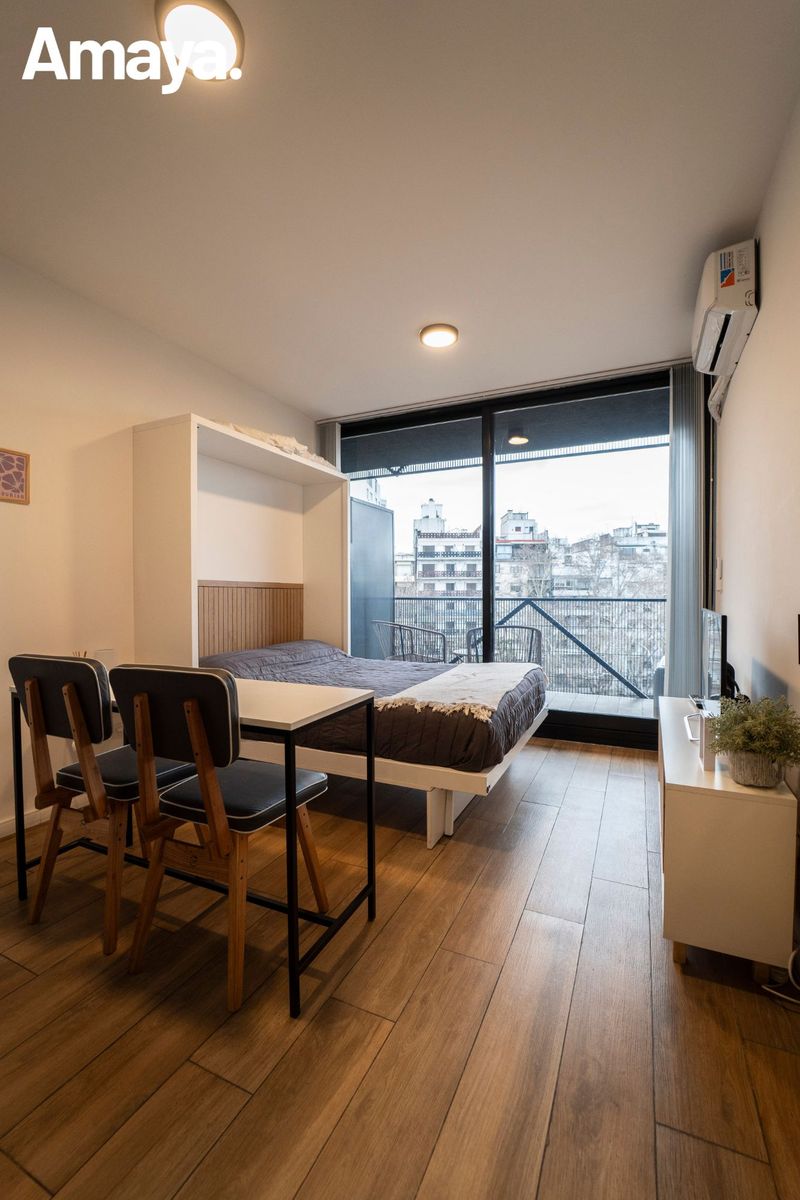 Alquiler temporario | Monoambiente | USD 650 + gastos | 27 m² | Antezana 500