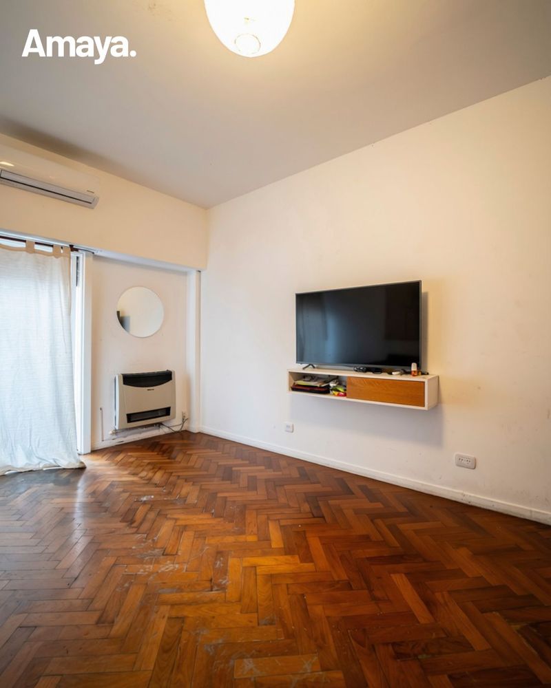 En venta | 3 ambientes a refaccionar | USD 84.000 | 49 m² | Paso 700