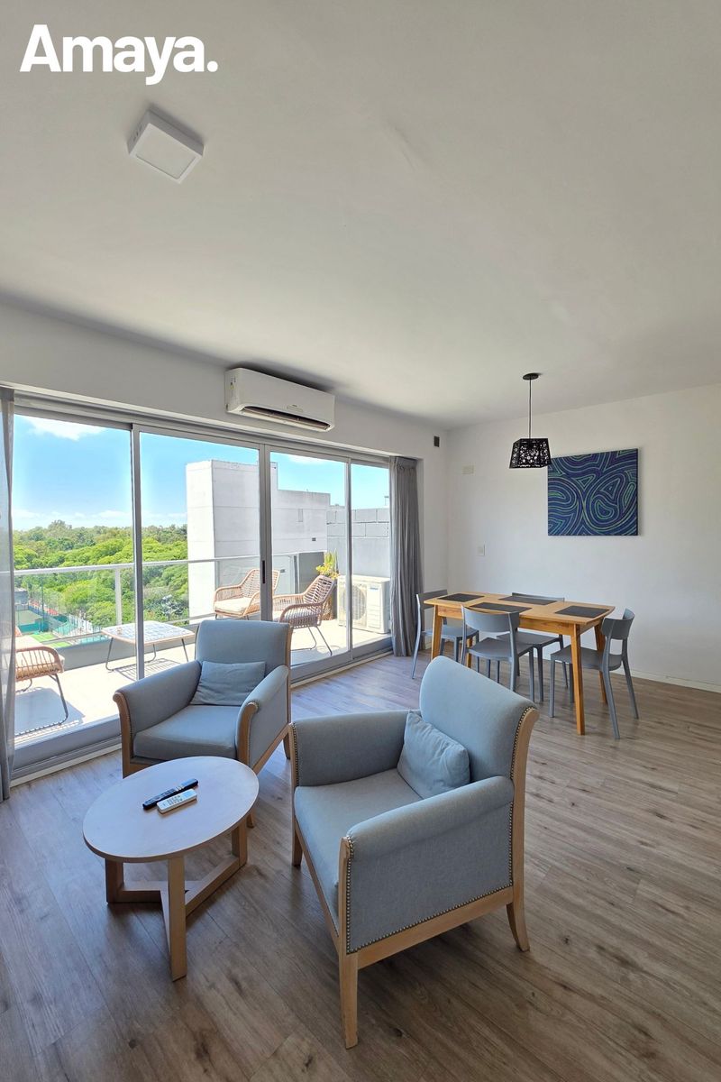 Alquiler temporario | 2 ambientes | USD 900 + luz, gas e internet | 50 m² | Migueletes 1700