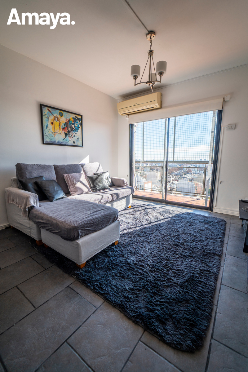 Alquiler temporario | 4 ambientes | USD 1.300 + expensas, luz, gas e internet | 90 m² | Trelles 900