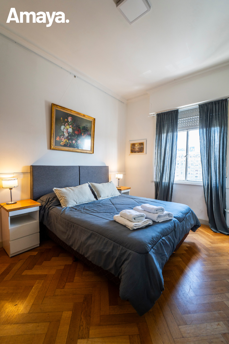 Alquiler temporario | 3 ambientes | USD 800 + expensas, luz e internet | 55 m² | Av. Roque Sáenz Peña 900